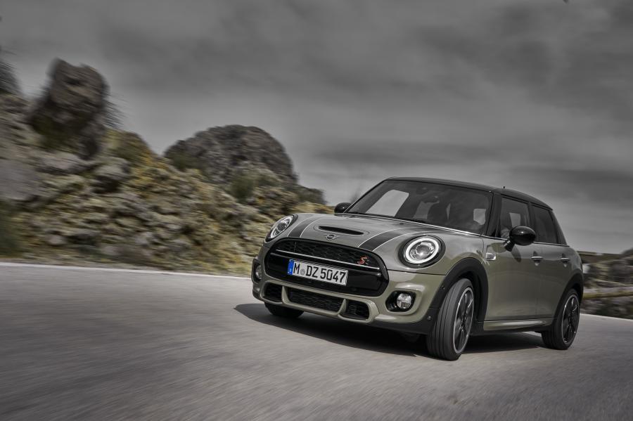  Mini Cooper S 5-Door (F56) 2018 года  (WW) (фото 43 из 86)